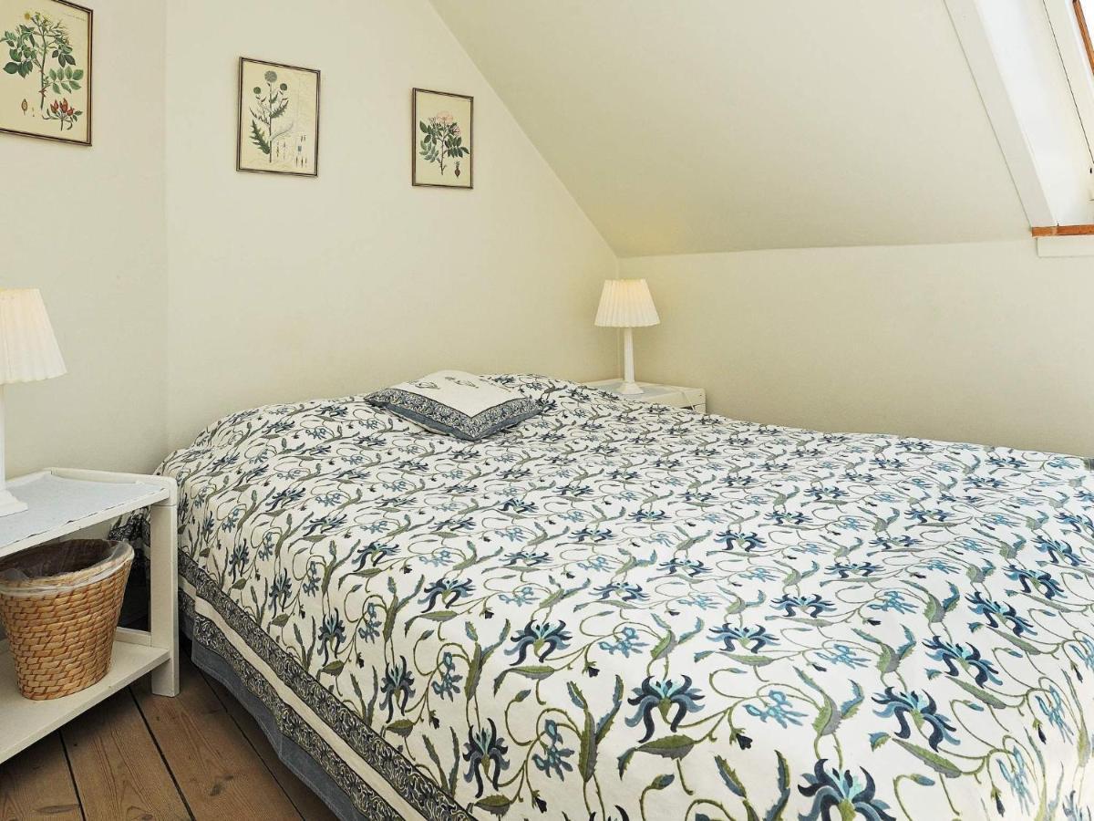 12 Person Holiday Home In Ullerslev Exteriör bild