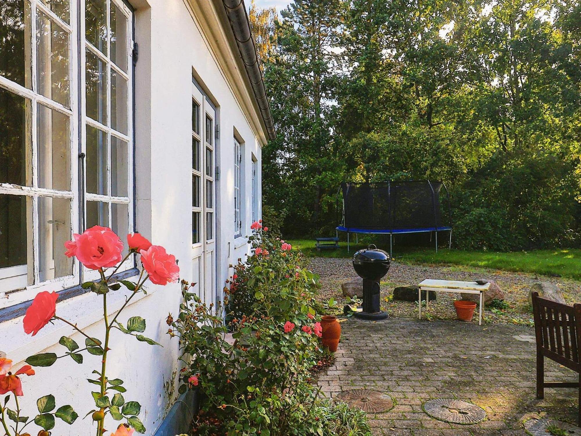 12 Person Holiday Home In Ullerslev Exteriör bild